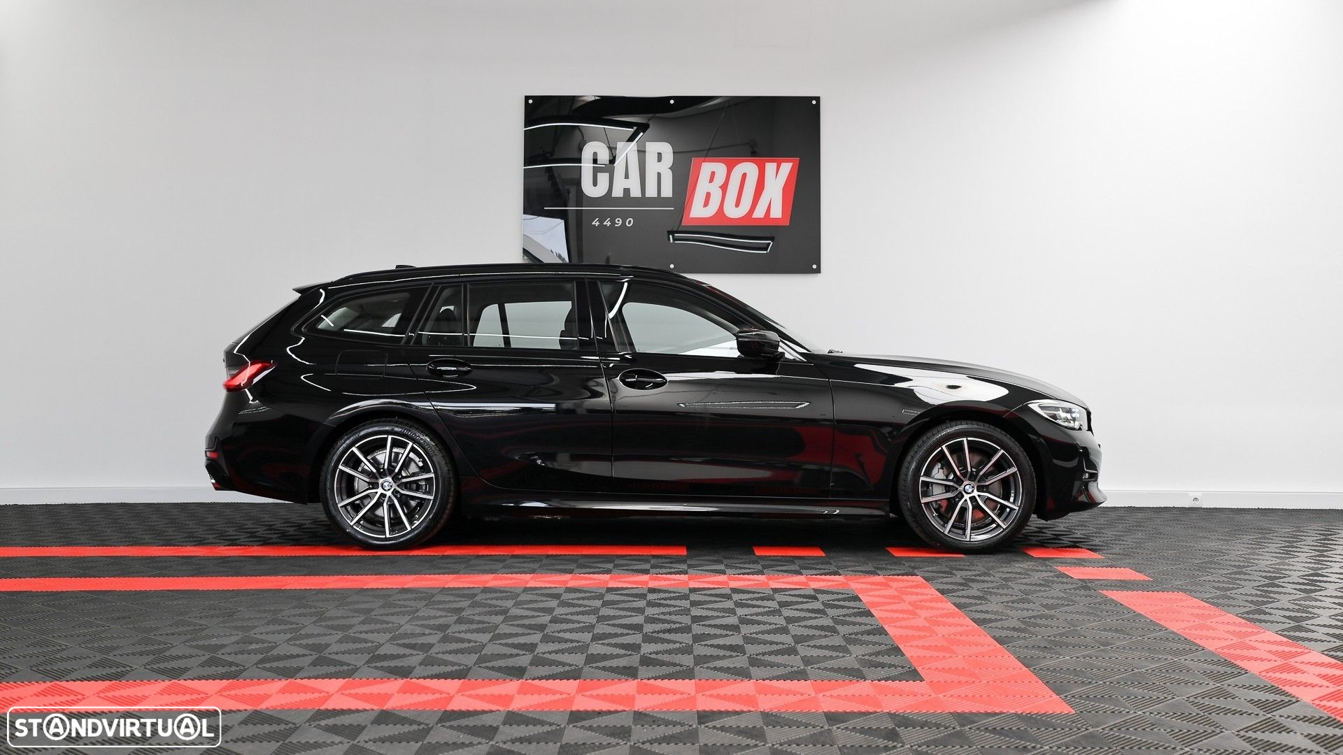 BMW 330 e Touring Line Sport Auto - 14