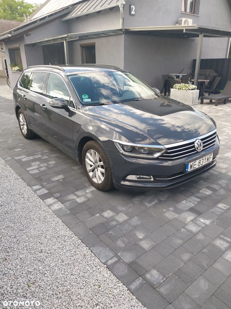 Volkswagen Passat 2.0 TDI SCR Comfortline - 1
