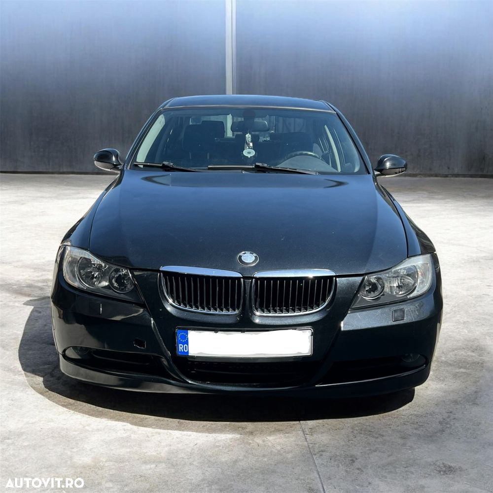 BMW Seria 3 318d - 1