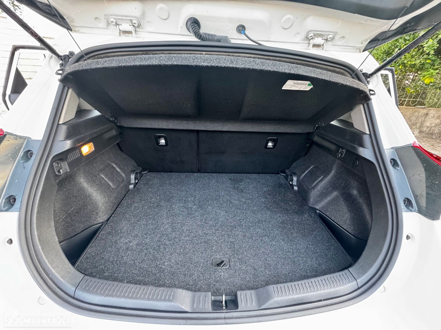 Toyota Auris 1.2T Exclusive - 31
