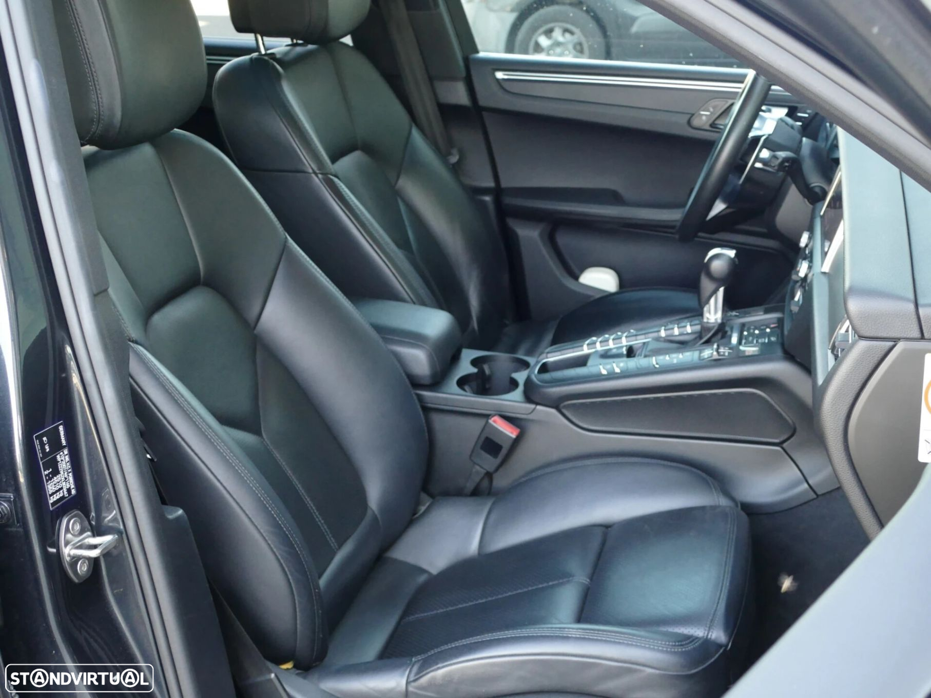 Porsche Macan Spirit - 32