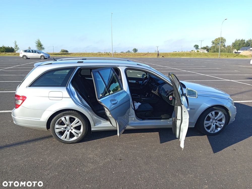 Mercedes-Benz Klasa C 200 CDI DPF (BlueEFFICIENCY) Avantgarde - 9