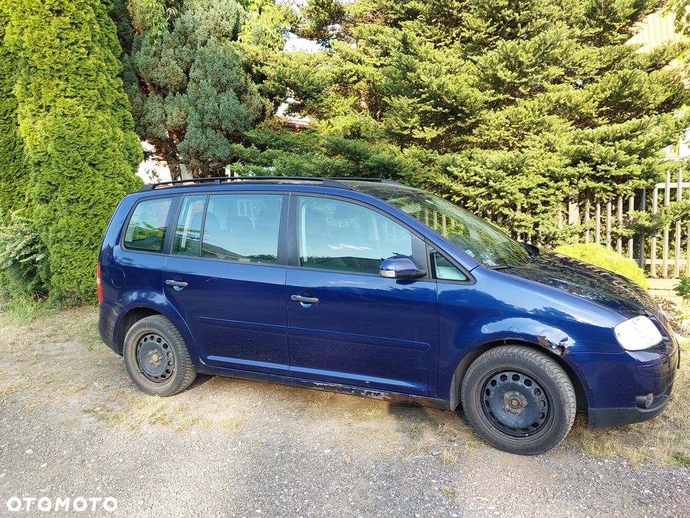 Volkswagen Touran 1.9 TDI DSG Trendline - 2