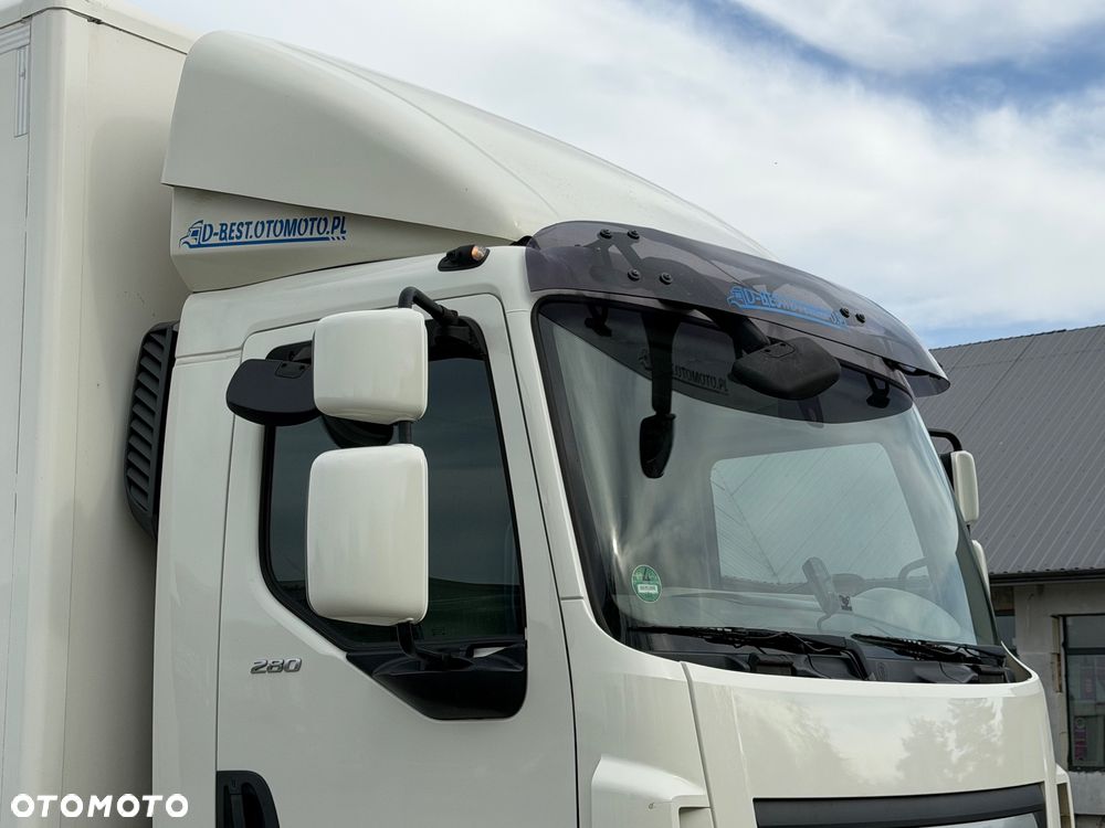 DAF LF 280 / KONTENER / WINDA / AUTOMAT / 18 EUROPALET / EURO 6 / 490 TYŚ KM / 8 990 KG ŁADOWNOŚCI / 2016 - 12