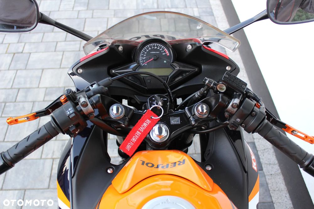 Honda CBR - 16
