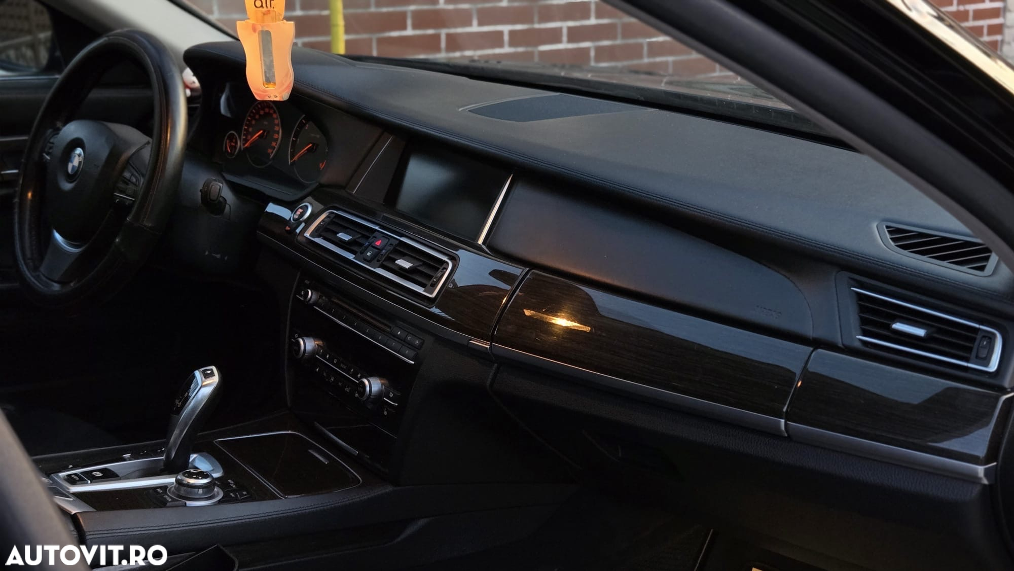 BMW Seria 7 740d - 21