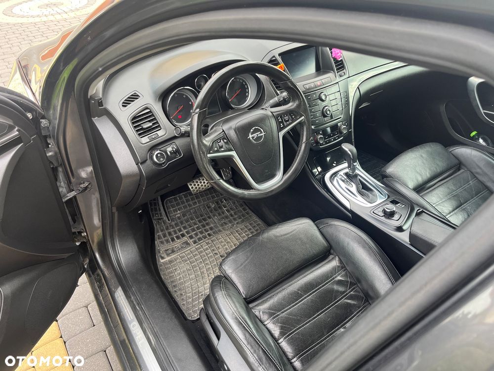 Opel Insignia 2.0 CDTI Cosmo - 11