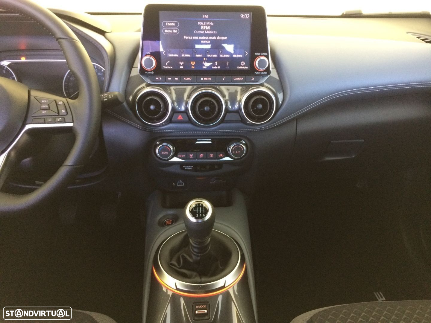Nissan Juke 1.0 DIG-T N-Connecta - 25