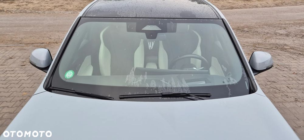 BMW iX2 eDrive20 66.5kWh M Sport Edition - 8