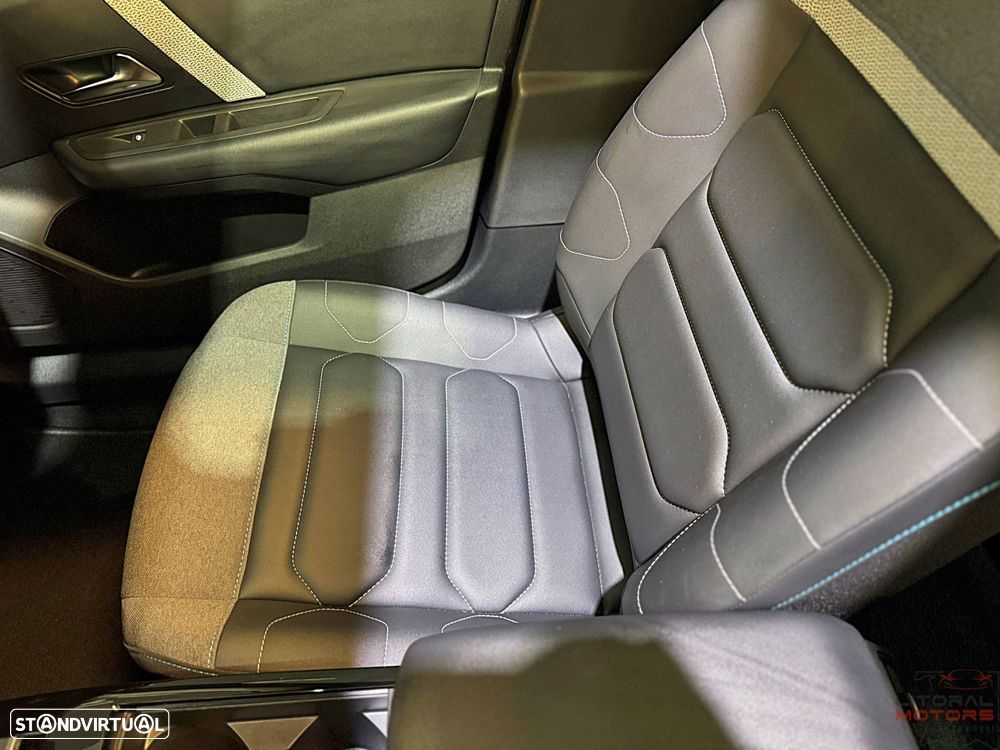 Citroën C4 X 1.2 PureTech Shine Pack EAT8 - 21
