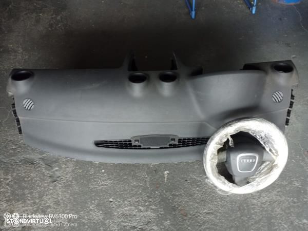 Tablier Audi A3 (8P1) - 1