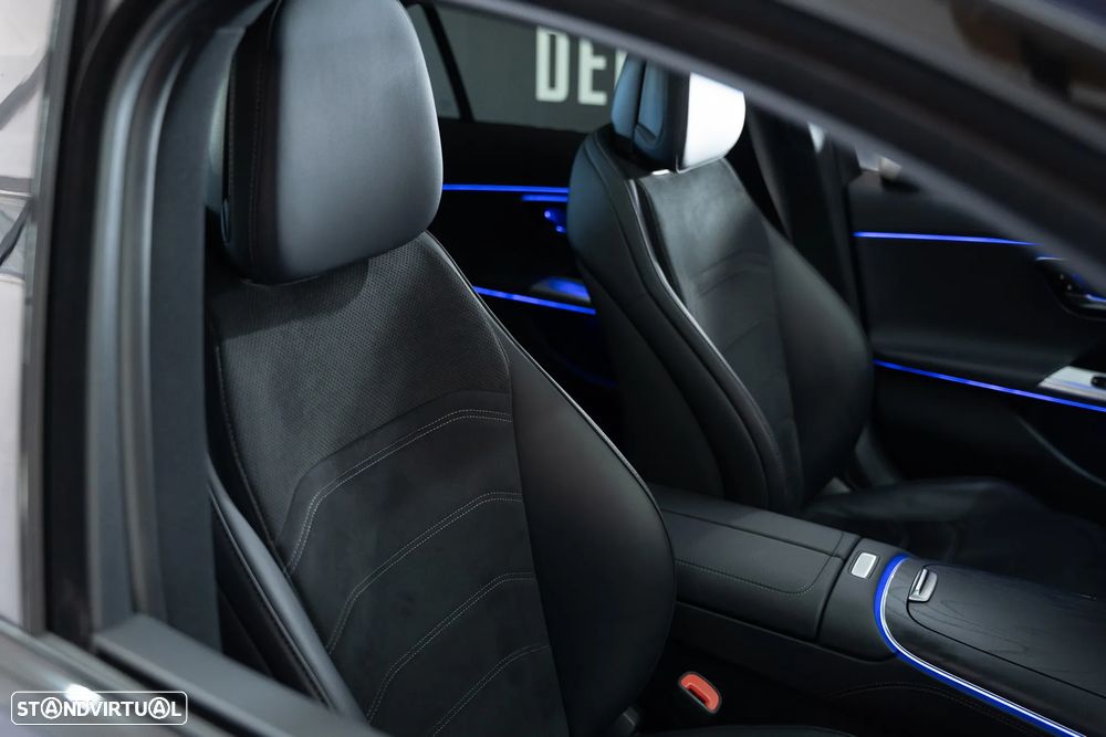 Mercedes-Benz E 300 e AMG Line - 28