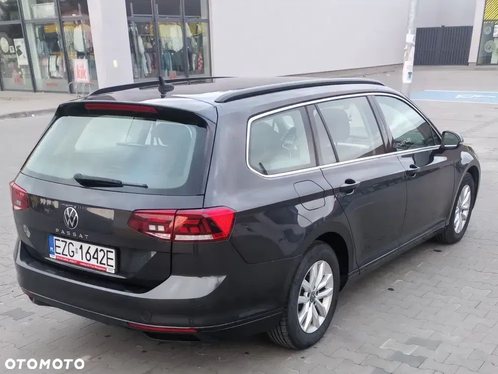 Volkswagen Passat 2.0 TDI SCR Comfortline - 6