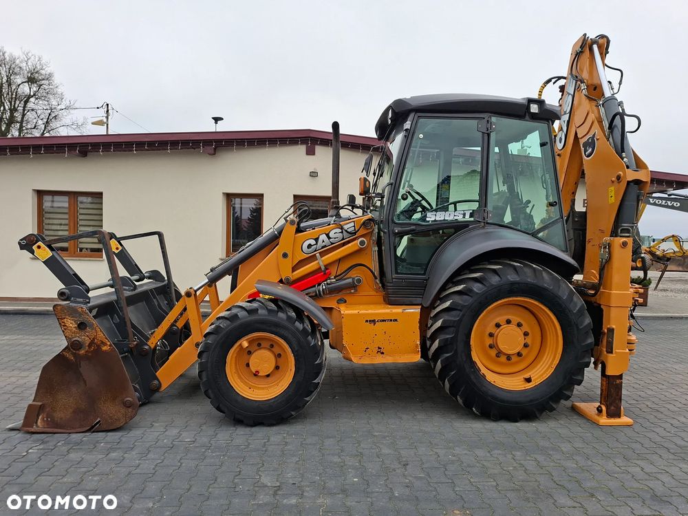 Case 580ST / Koparko-Ładowarka / - 3