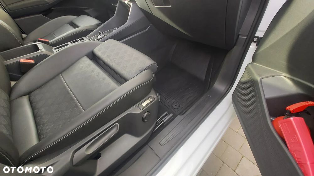 Ford Tourneo Connect Grand - 8