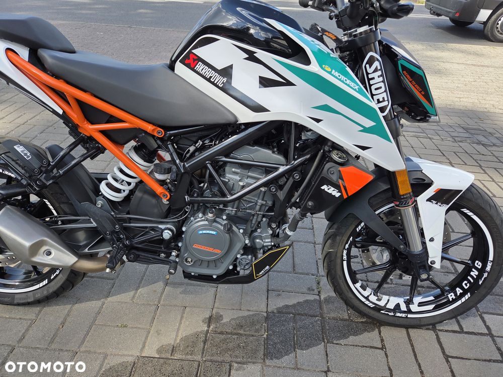 KTM Duke 125 - 13