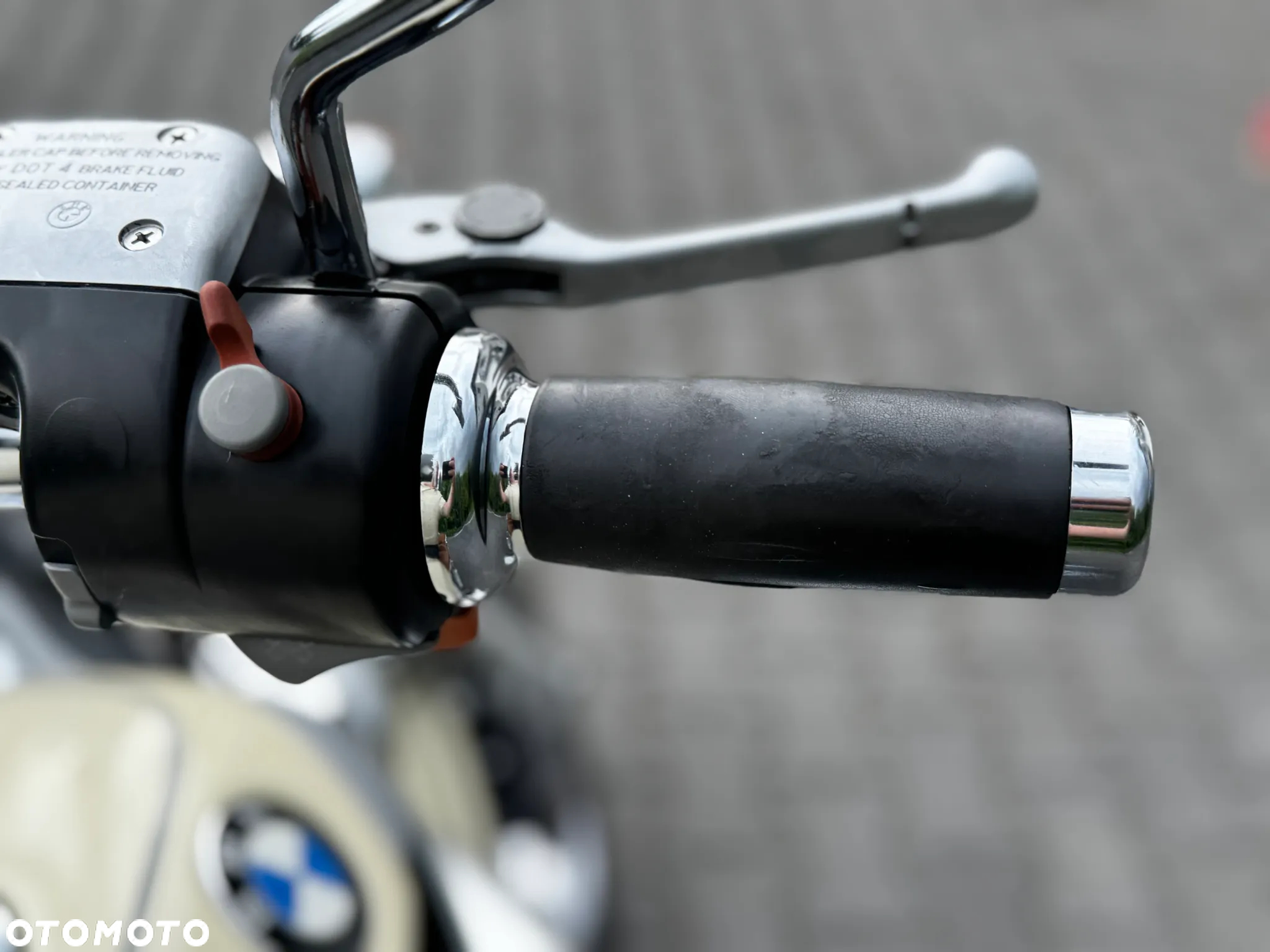 BMW R - 33