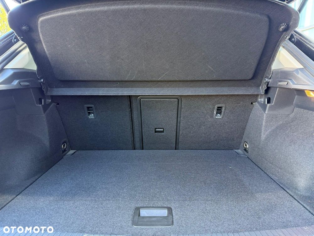 Volkswagen T-Roc 1.5 TSI Life - 13