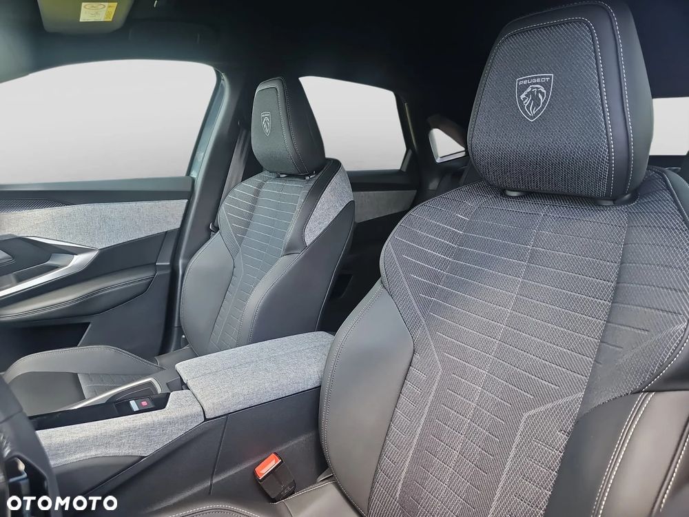 Peugeot 3008 1.2 PureTech mHEV GT E-DCS6 - 5