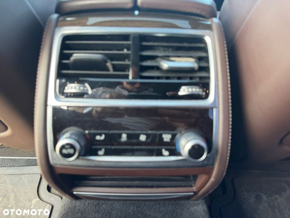 BMW Seria 7 - 24