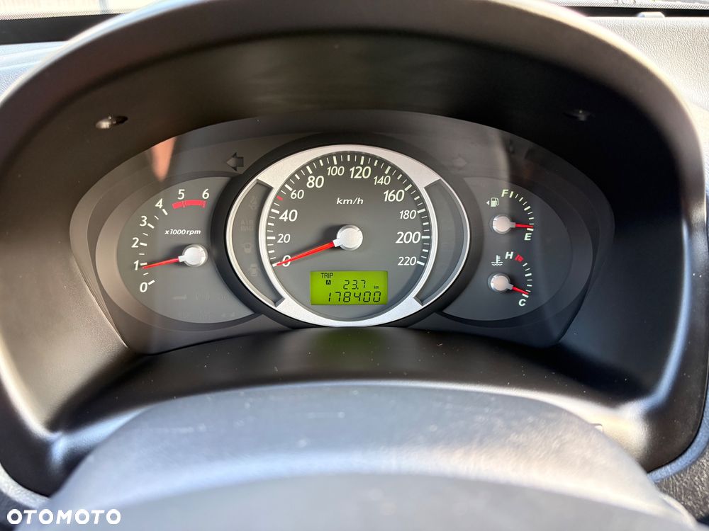 Hyundai Tucson 2.0 CRDi VGT 4WD GLS - 30
