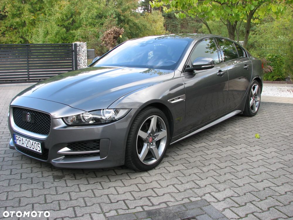 Jaguar XE 20d R-Sport - 5