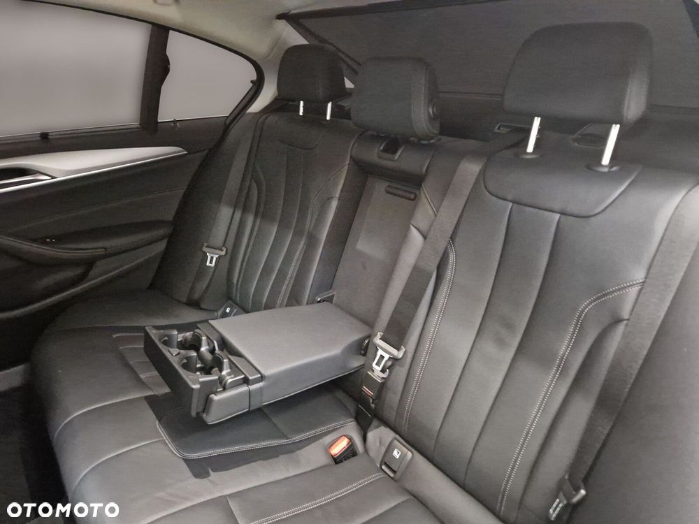 BMW Seria 5 520d MHEV - 20