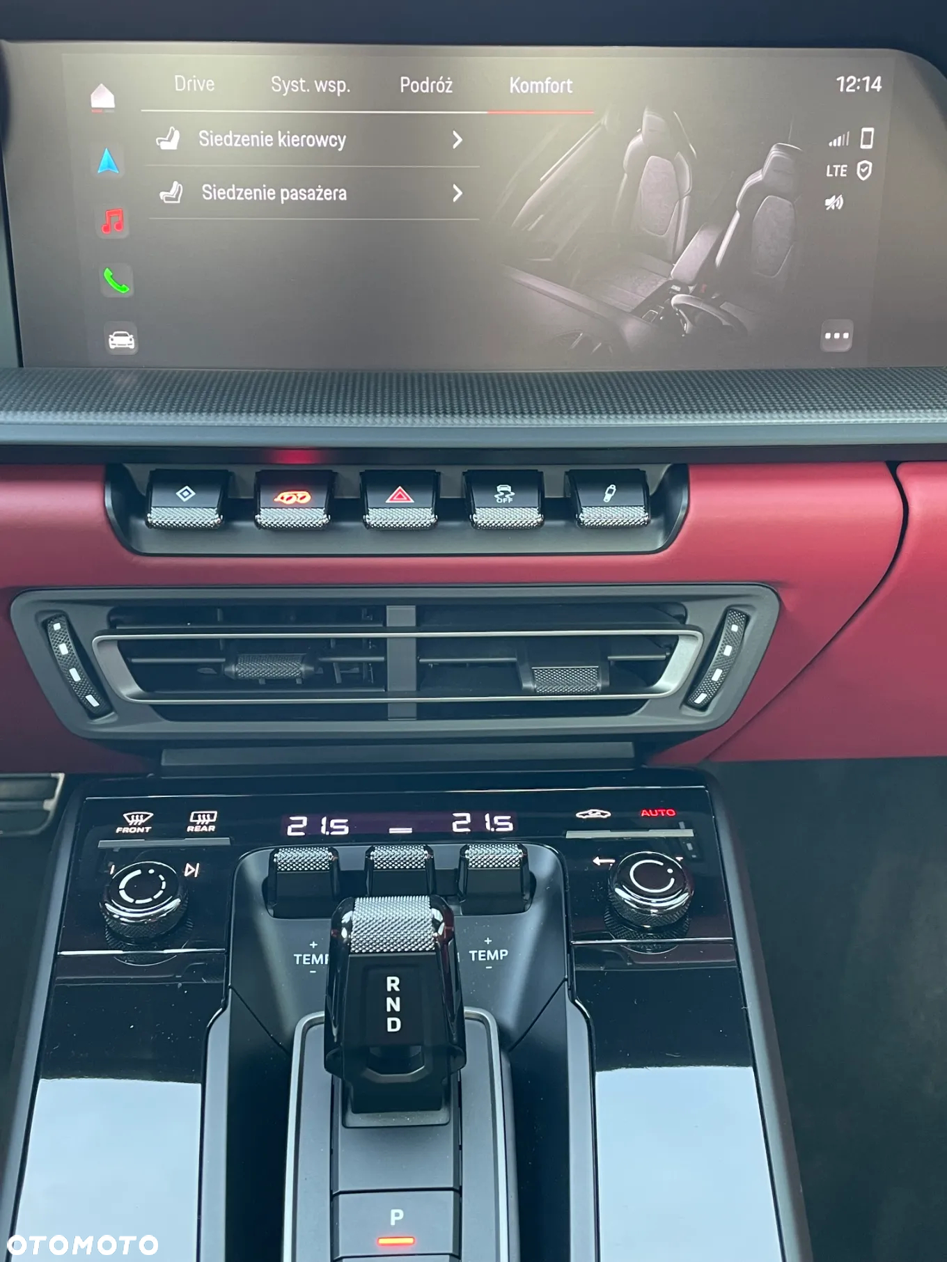 Porsche 911 Carrera 4 GTS - 31