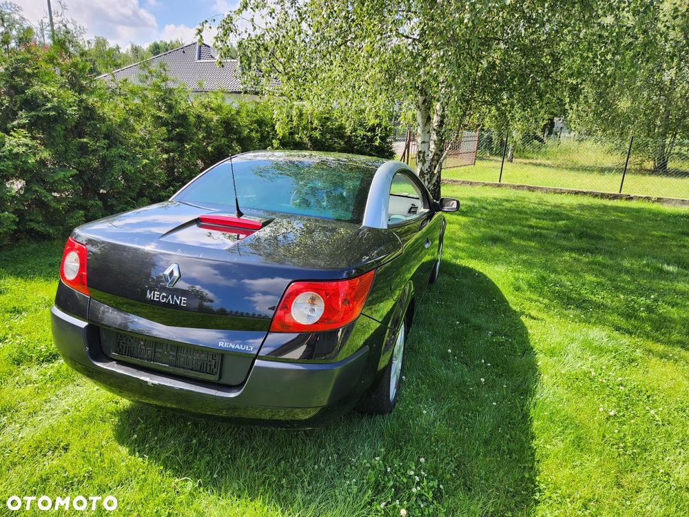 Renault Megane 2.0 16V Expression - 17