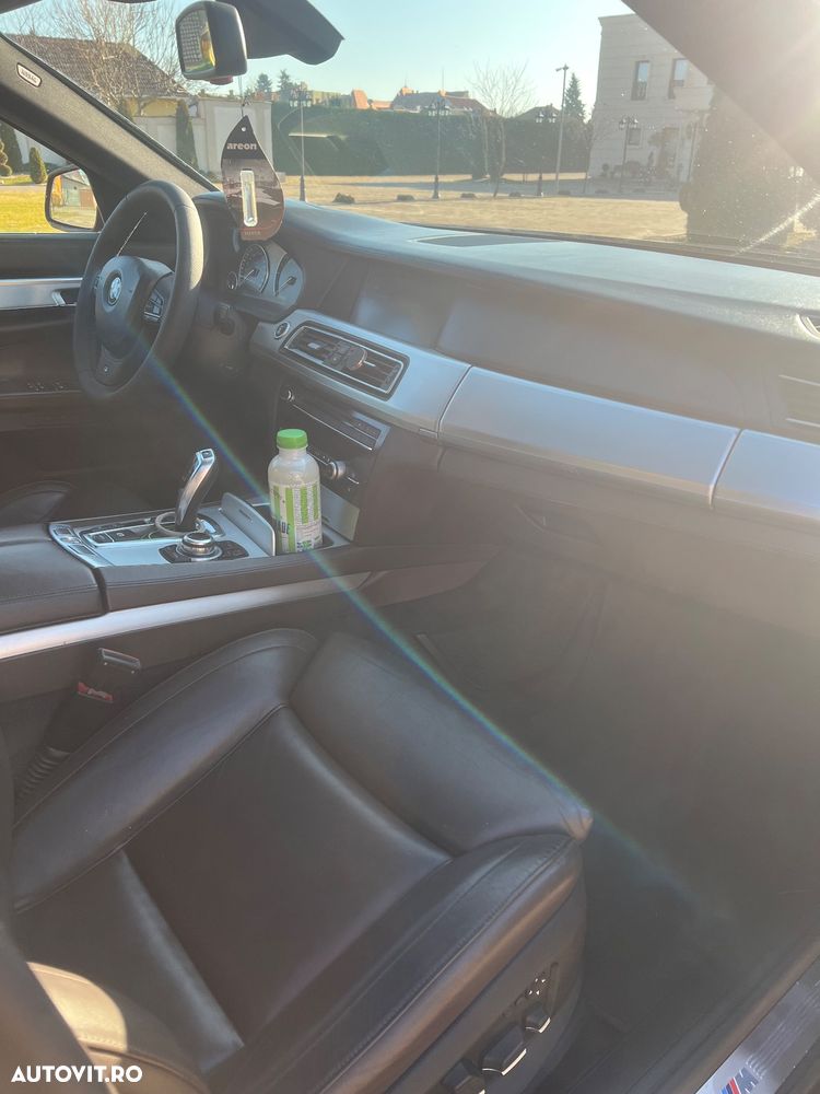 BMW Seria 7 740d Aut. - 9