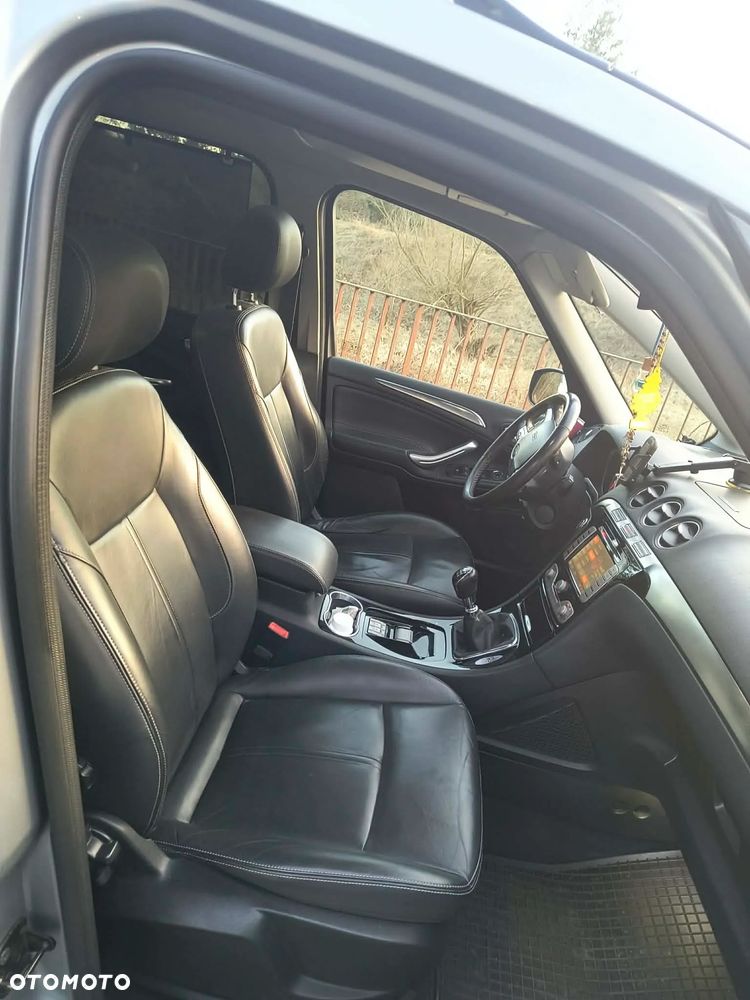 Ford Galaxy 2.0 TDCi Platinium X (Titanium) - 19