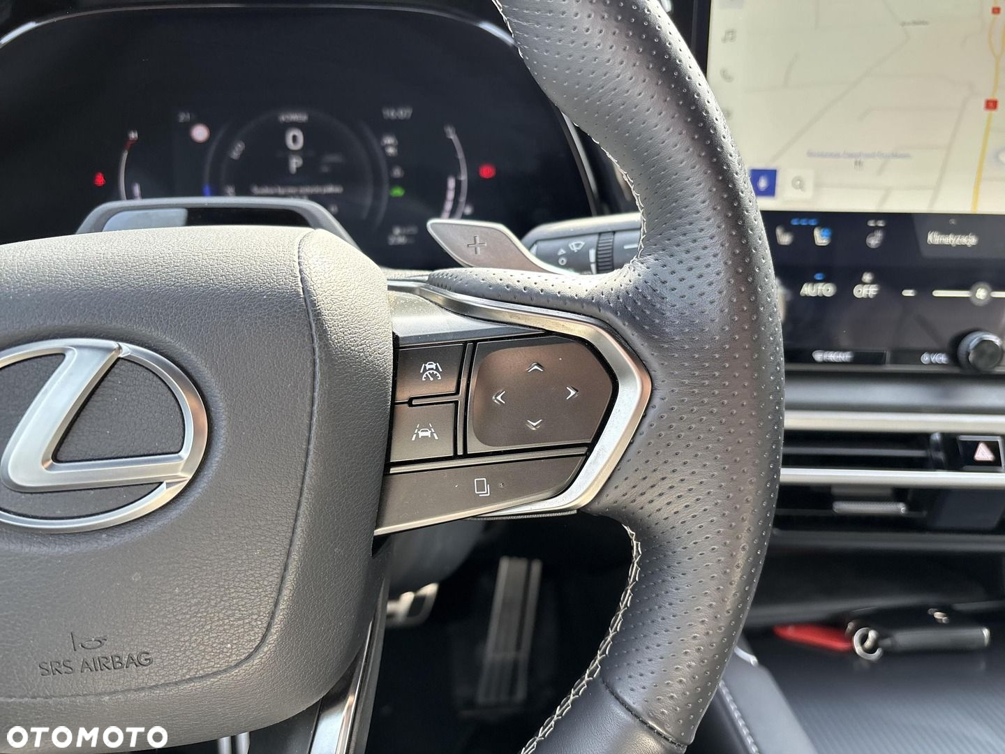Lexus RX - 13