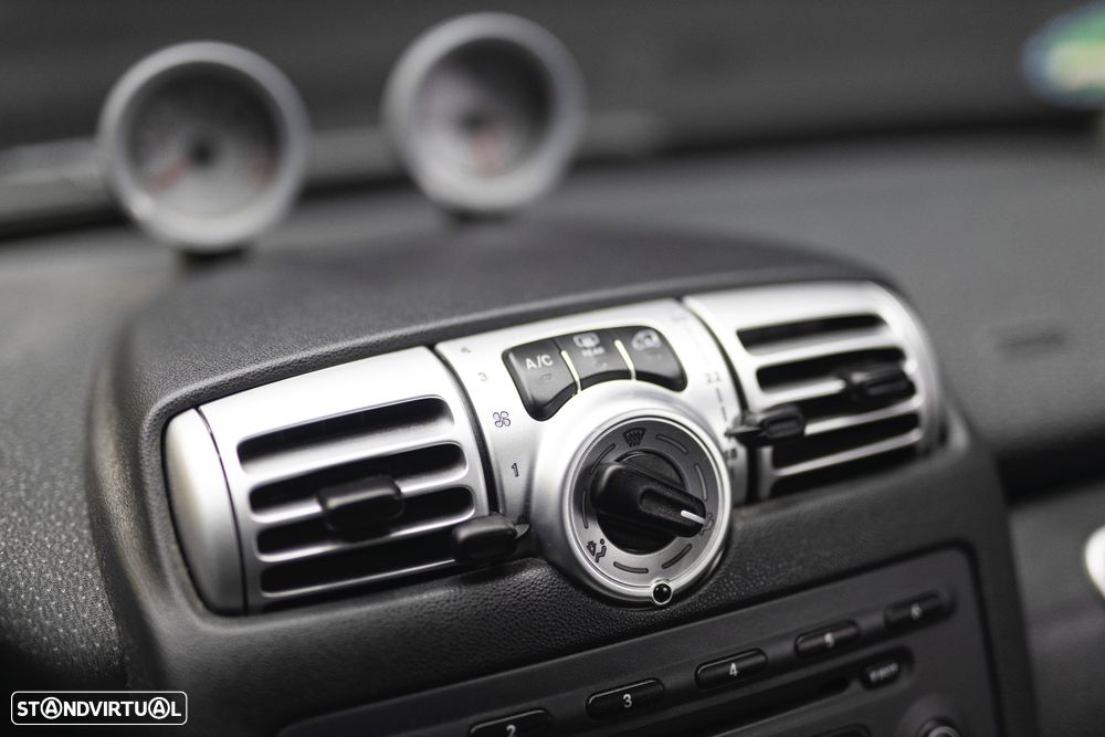 Smart ForTwo Coupé 1.0 mhd Passion 71 - 3