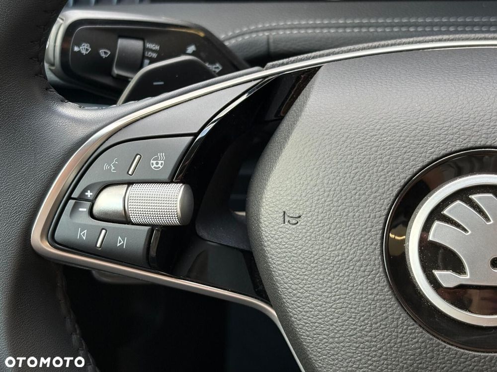 Skoda Superb 2.0 TSI 4x4 L&K DSG - 10