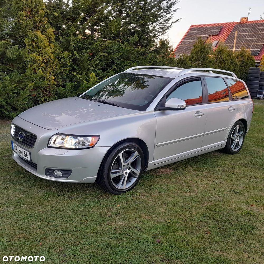 Volvo V50