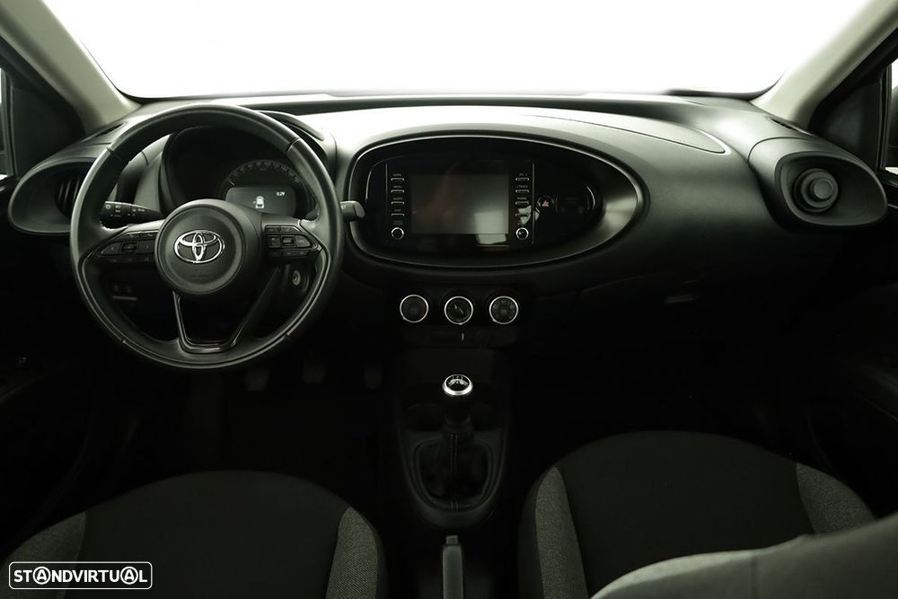 Toyota Aygo 1.0 X-Play - 7