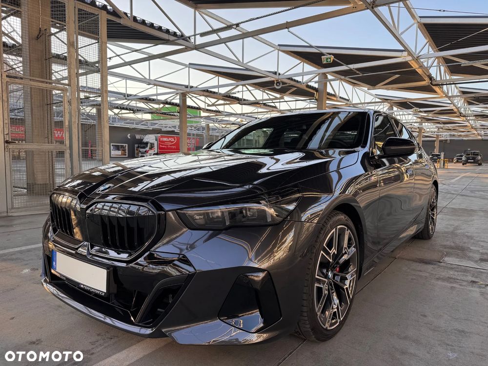 BMW Seria 5 - 1