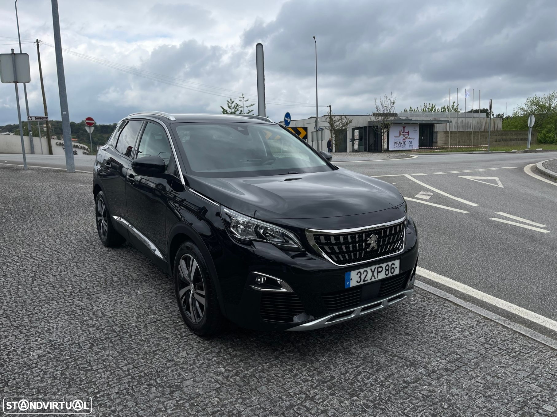 Peugeot 3008 1.5 BlueHDi Allure EAT8 - 3