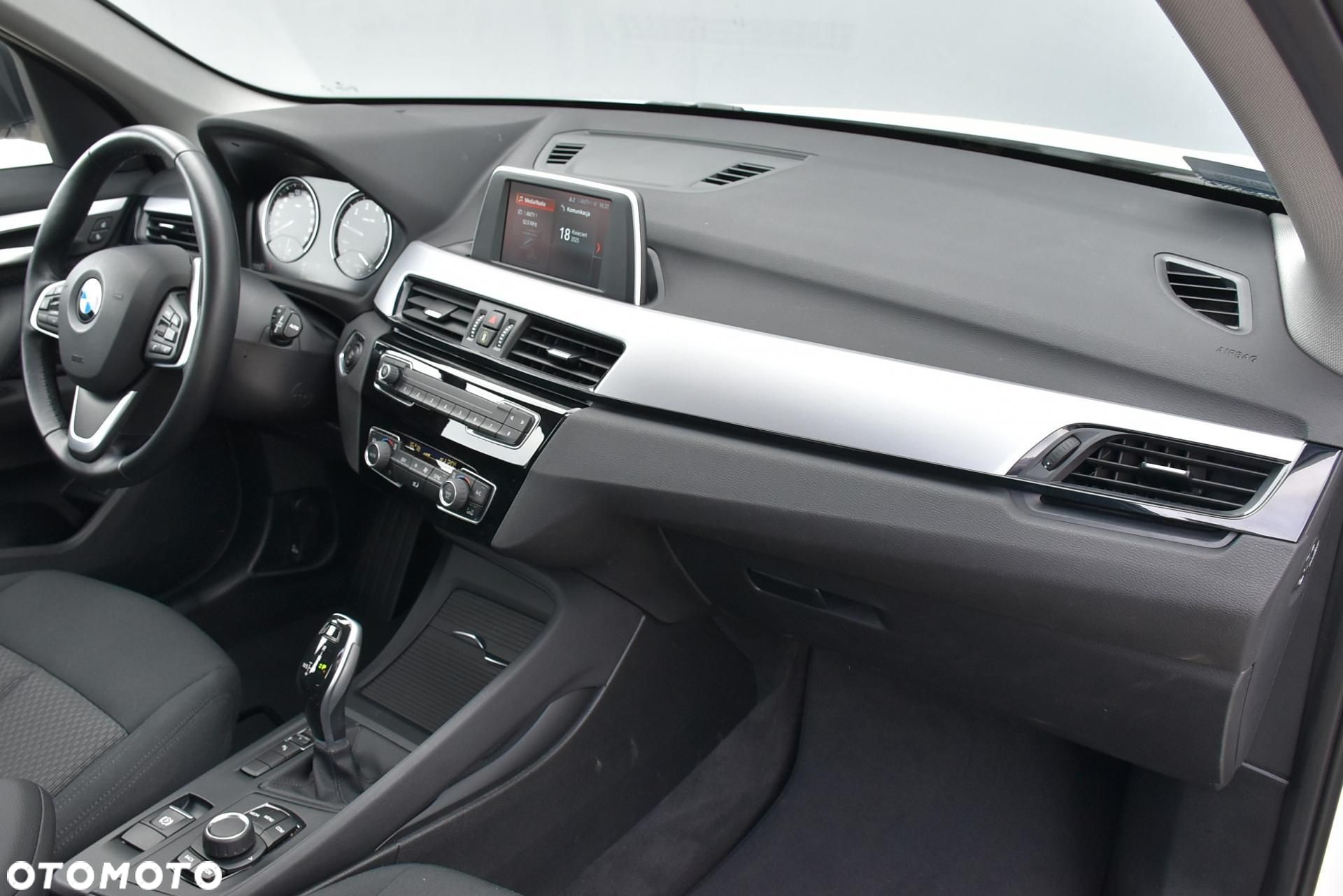 BMW X1 - 12
