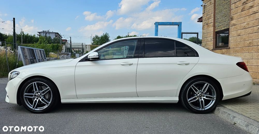 Mercedes-Benz Klasa E 200 9G-TRONIC AMG Line - 10
