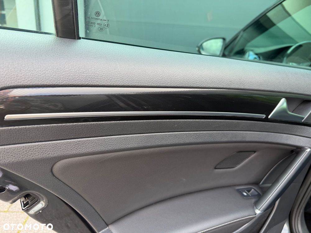 Volkswagen Golf GTD 2.0 TDI SCR DSG - 29