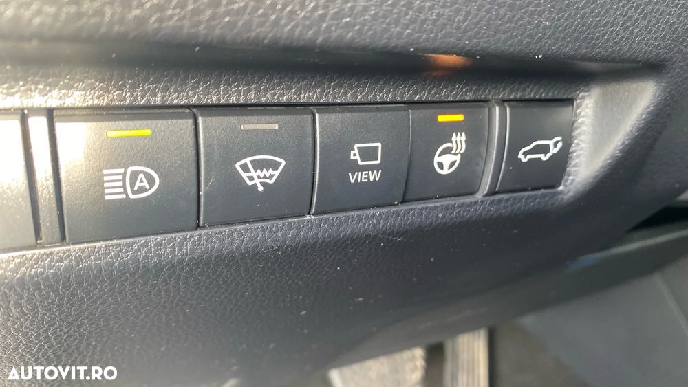 Toyota RAV4 2.5 VVT-iE 4x4 Luxury - 13