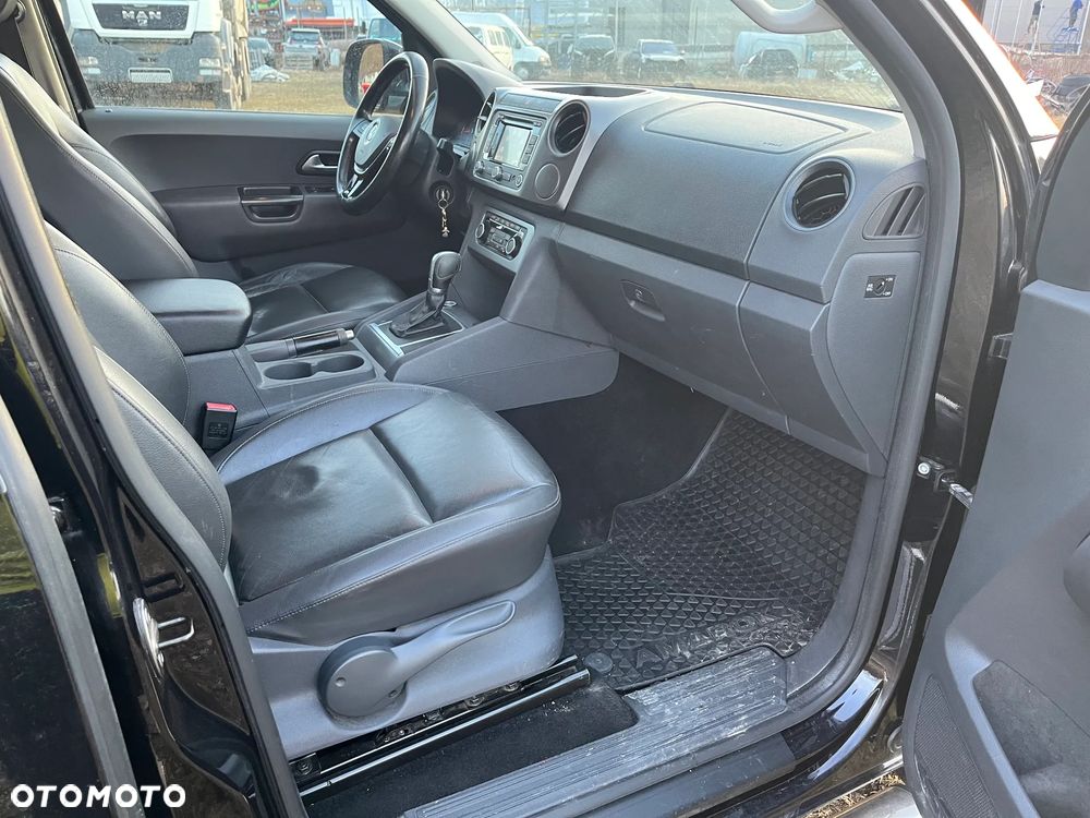 Volkswagen Amarok 2.0 BiTDI Autm Highline - 17