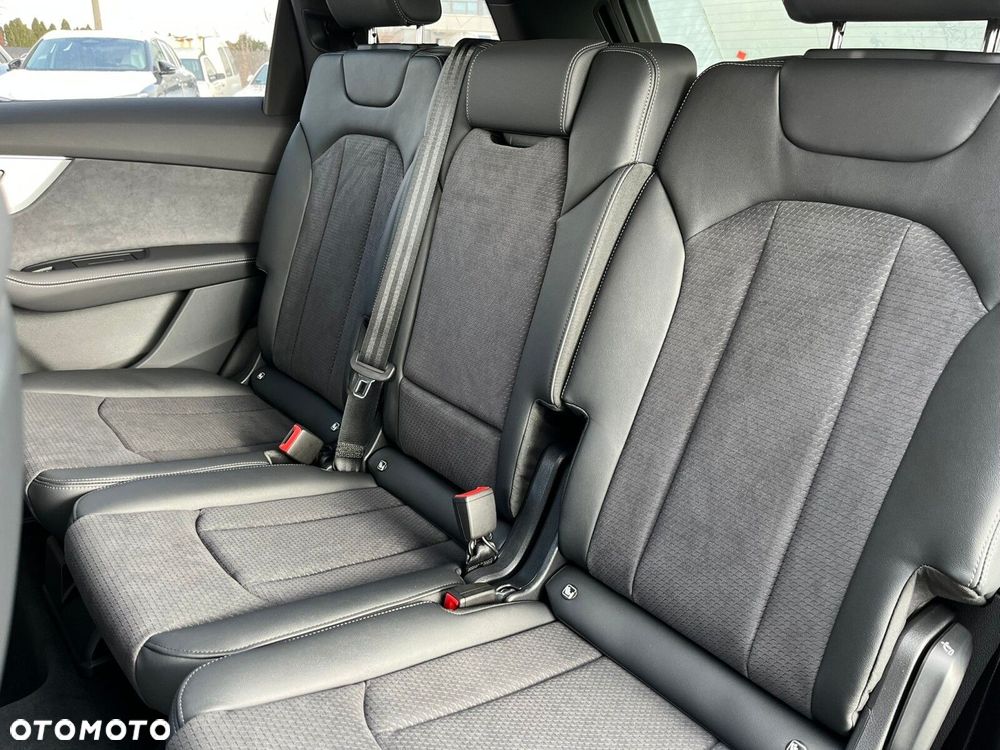 Audi Q7 - 14