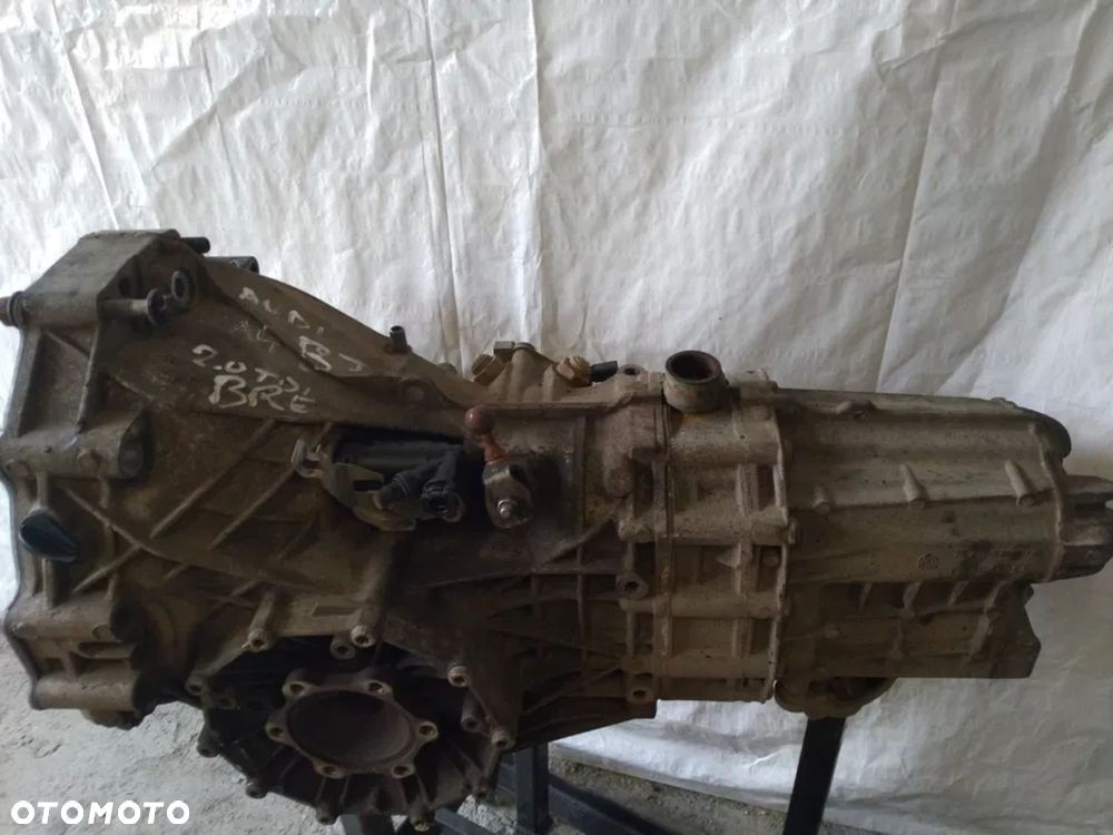 Skrzynia biegów AUDI A4B7 2.0 TDI BRE - 4