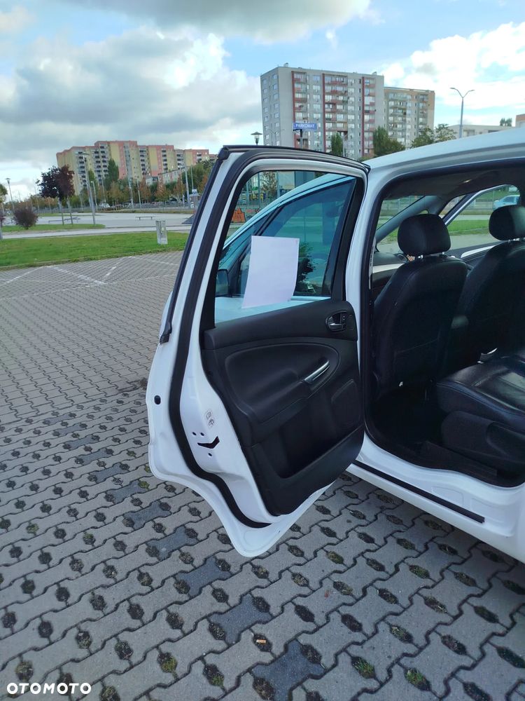 Ford S-Max 2.0 TDCi DPF Titanium - 14