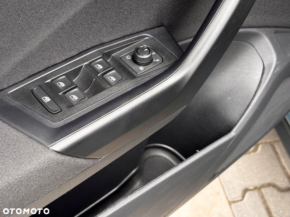 Volkswagen T-Roc 1.5 TSI Life DSG - 13