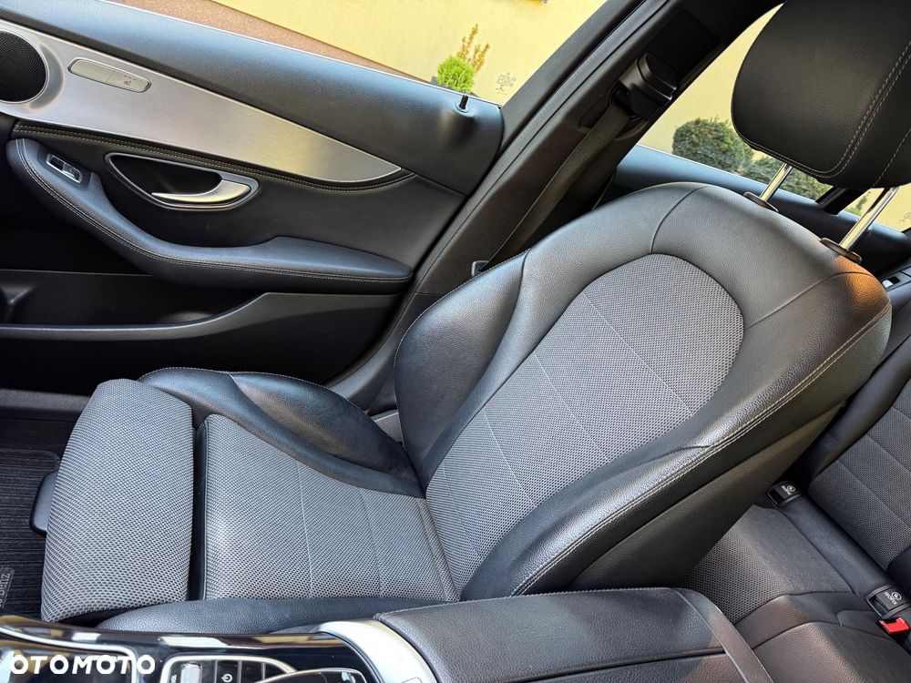 Mercedes-Benz Klasa C 200 (BlueTEC) d 7G-TRONIC - 29