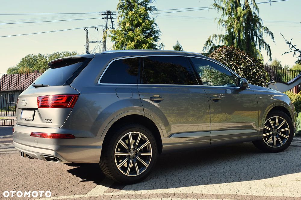 Audi Q7 3.0 TFSI Quattro Tiptronic - 22