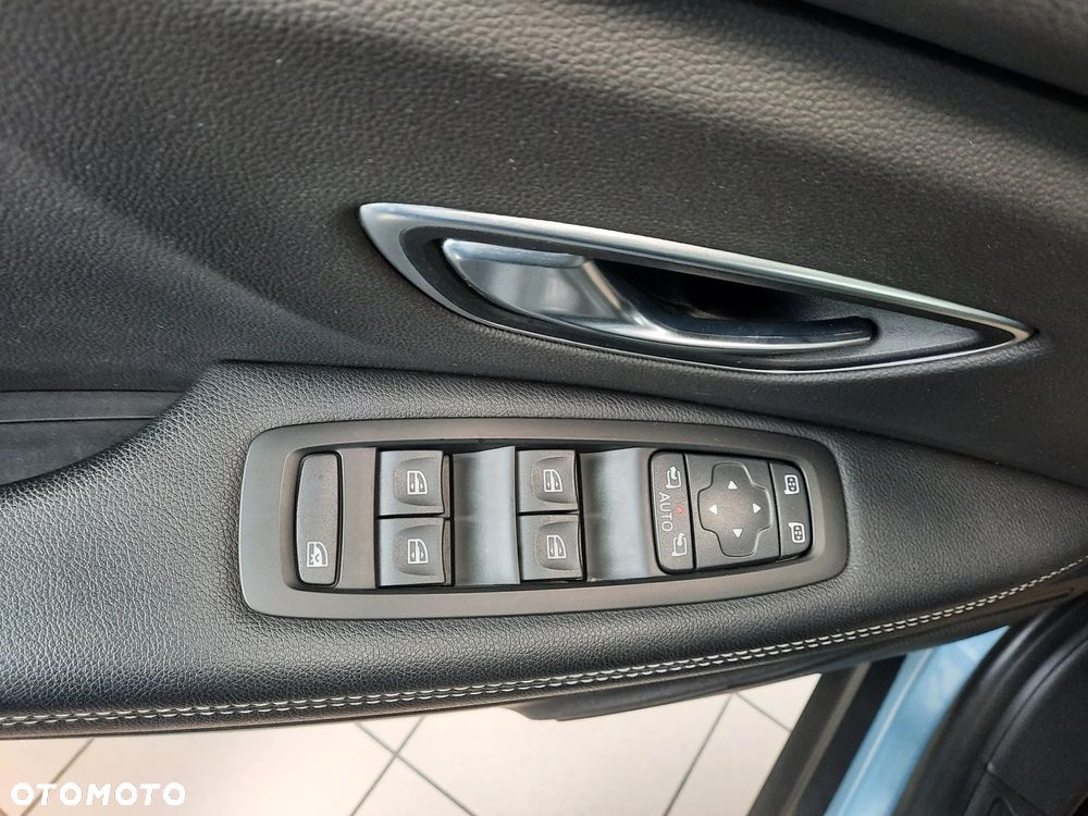 Renault Scenic TCe 140 GPF EDC INTENS - 20